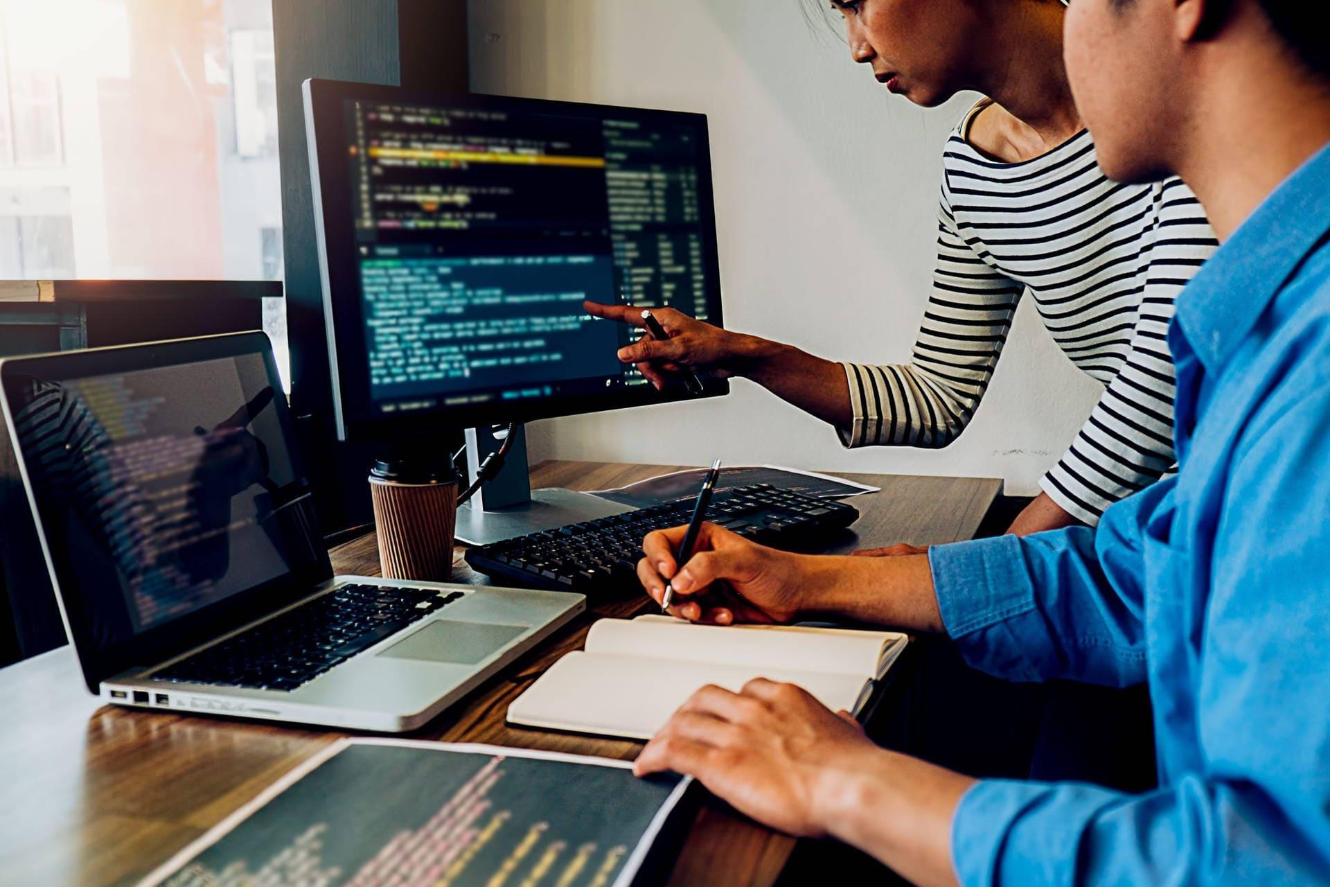 Aloshat: Expertos en la Transformación Digital de tu Empresa con Software